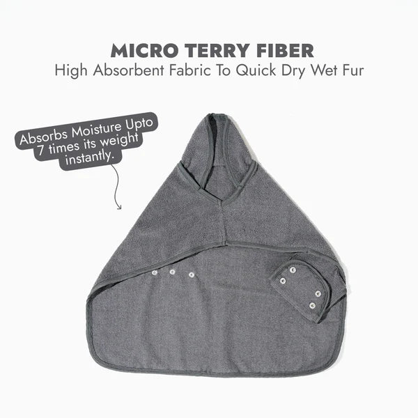 Lightweight Turbo Dry Bathrobe for Dogs in grey, designed for quick drying and comfort after baths. Ideal pet apparel for mess-free homes.
