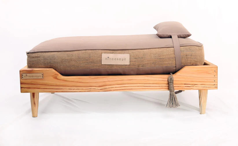  Handmade Wooden Dog Bed | Large & Medium Dog | With Cushion | Petspalz Petspalz