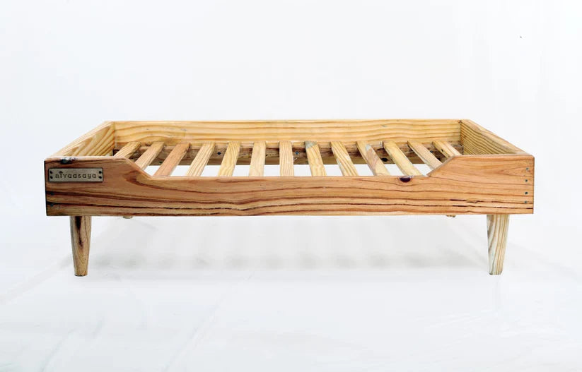  Handmade Wooden Dog Bed | Large & Medium Dog | With Cushion | Petspalz Petspalz