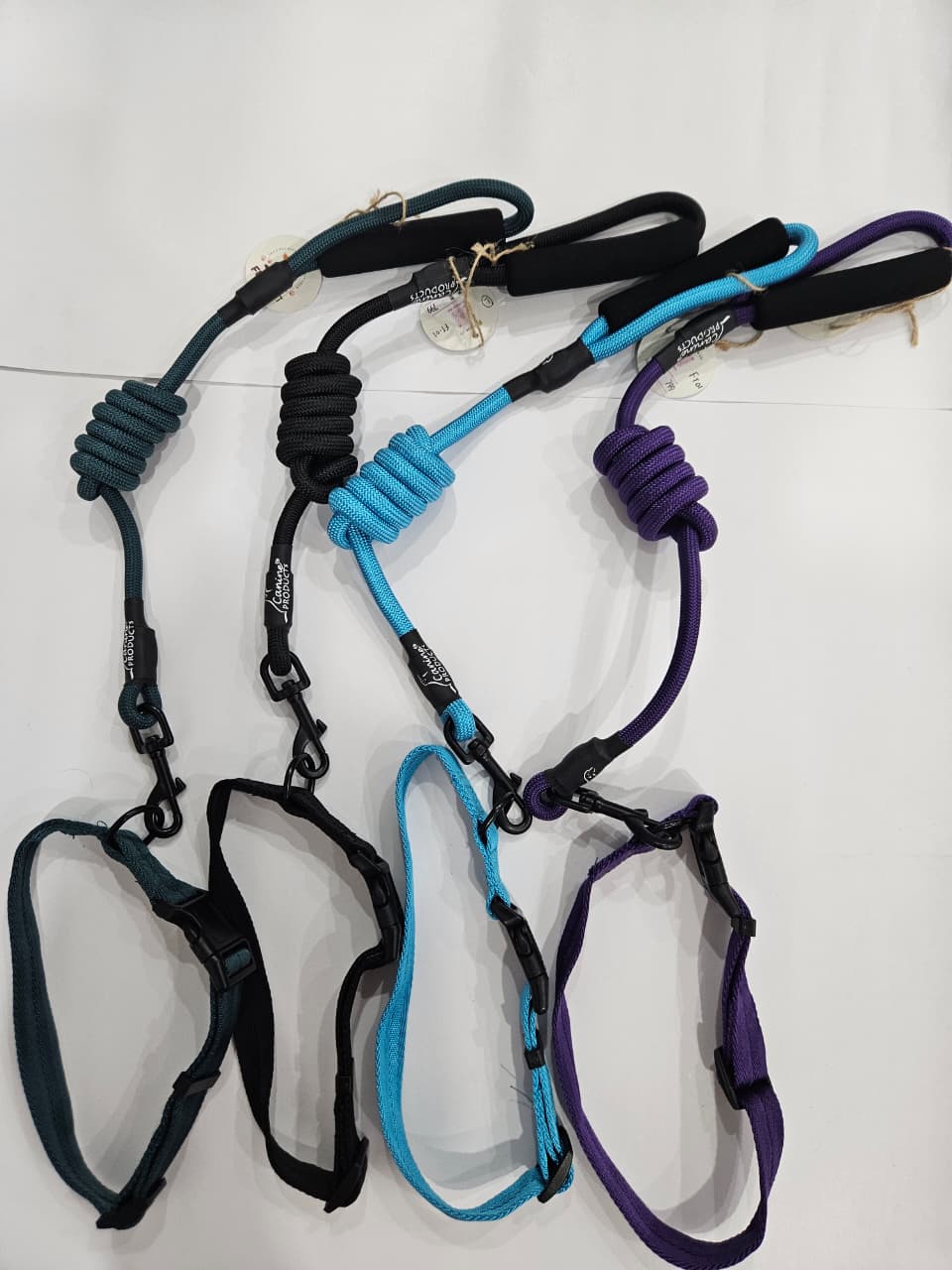 Durable nylon leash collar set for dogs