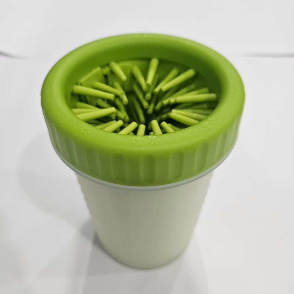 Portable silicone paw cleaner for pets – small and large sizes