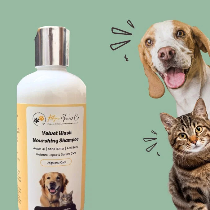 Velvet Wash shampoo with shea butter and argan oil for dogs and cats